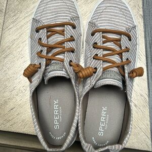 Brand new no box sperry shoes